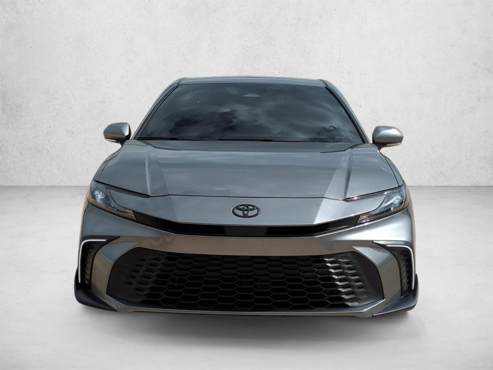 2025 Toyota Camry SE (SE)