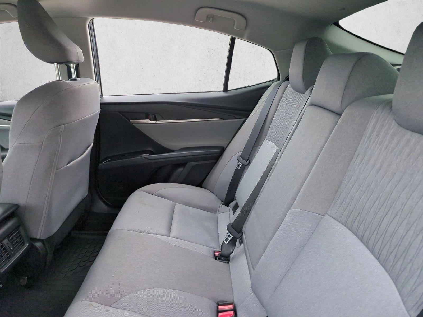 2025 Toyota Camry LE (Natl)
