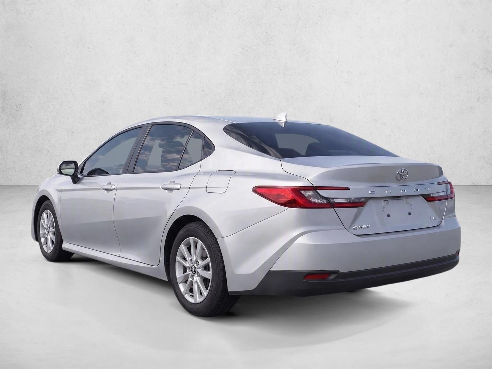 2025 Toyota Camry LE (SE)