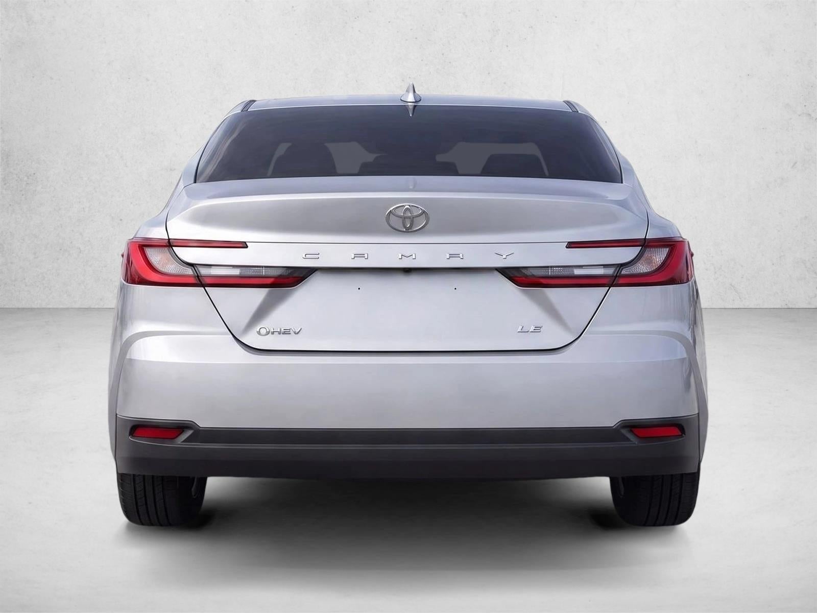 2025 Toyota Camry LE (SE)