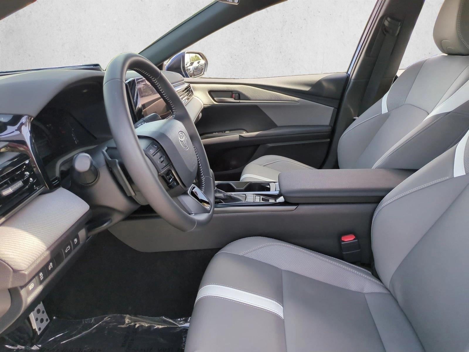 2026 Toyota Camry SE (SE)
