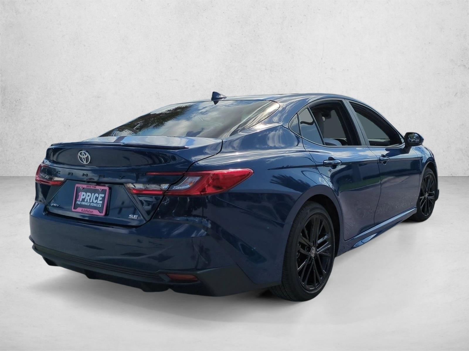 2026 Toyota Camry SE (SE)