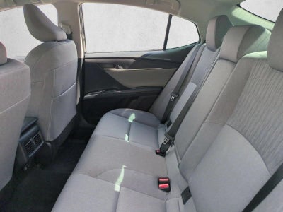 2026 Toyota Camry LE (Natl)