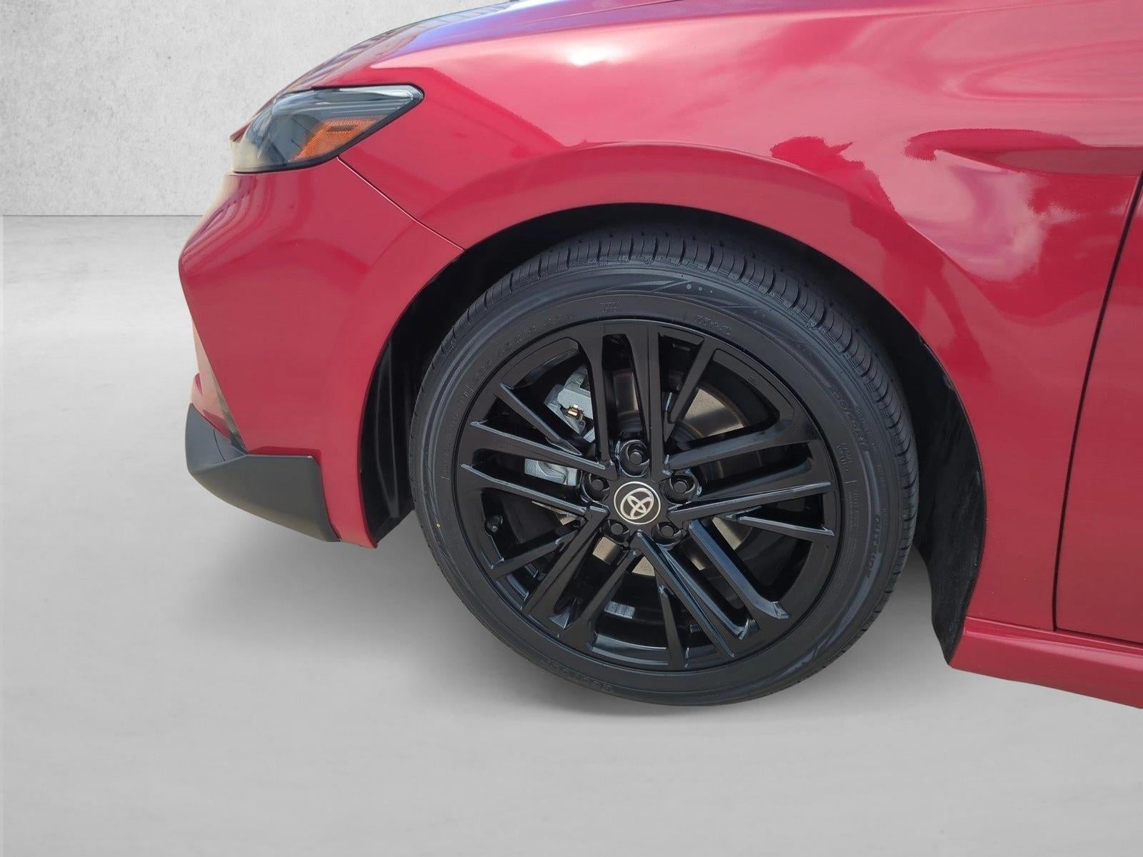 2025 Toyota Camry SE (Natl)