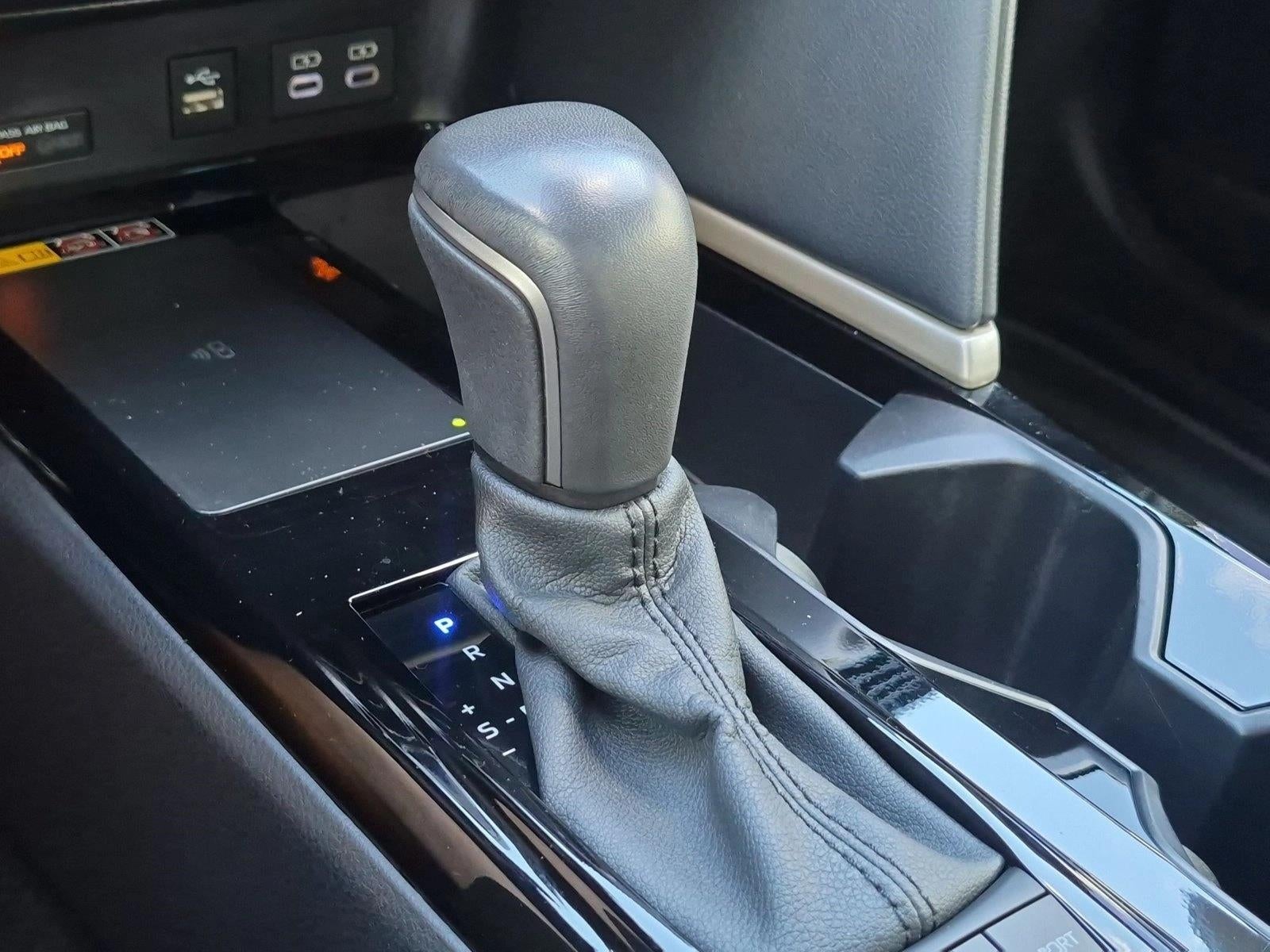 2025 Toyota Camry XSE (Natl)