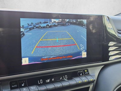 2025 Toyota Camry XSE (Natl)