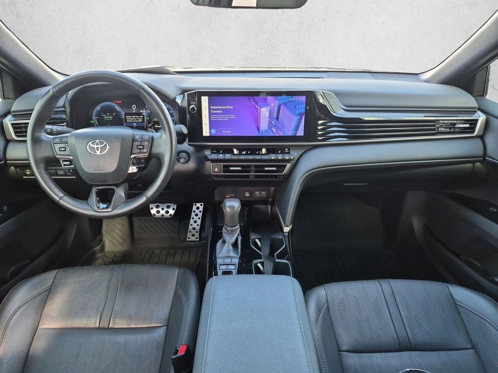2025 Toyota Camry XSE (Natl)