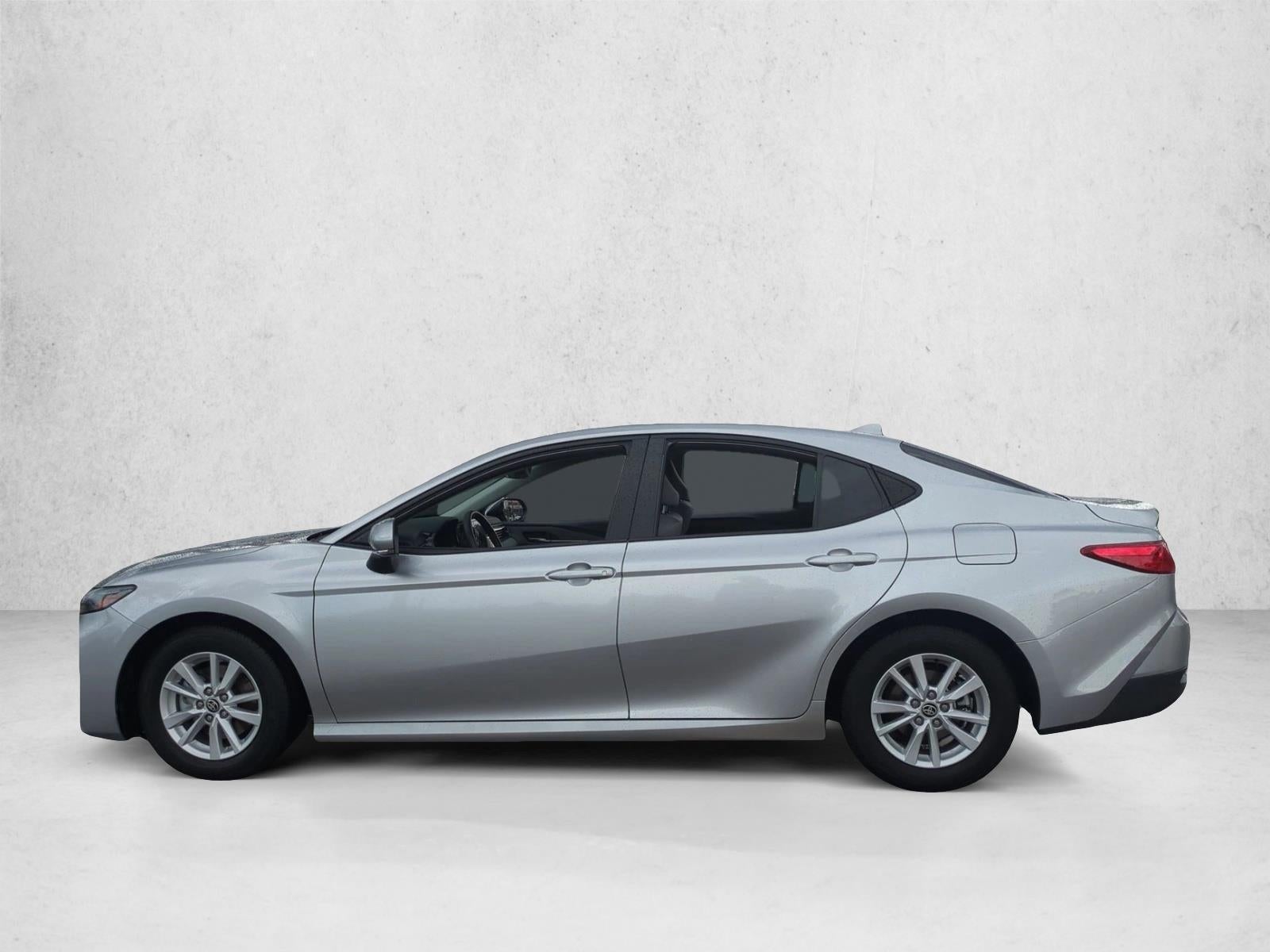 2025 Toyota Camry LE (Natl)
