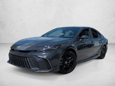 2025 Toyota Camry SE (Natl)