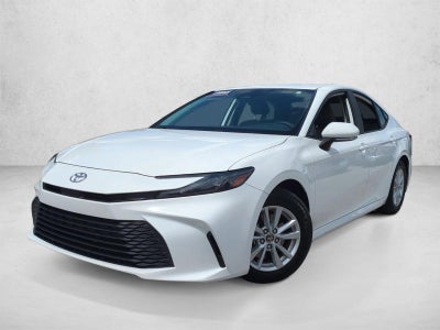 2025 Toyota Camry LE (Natl)
