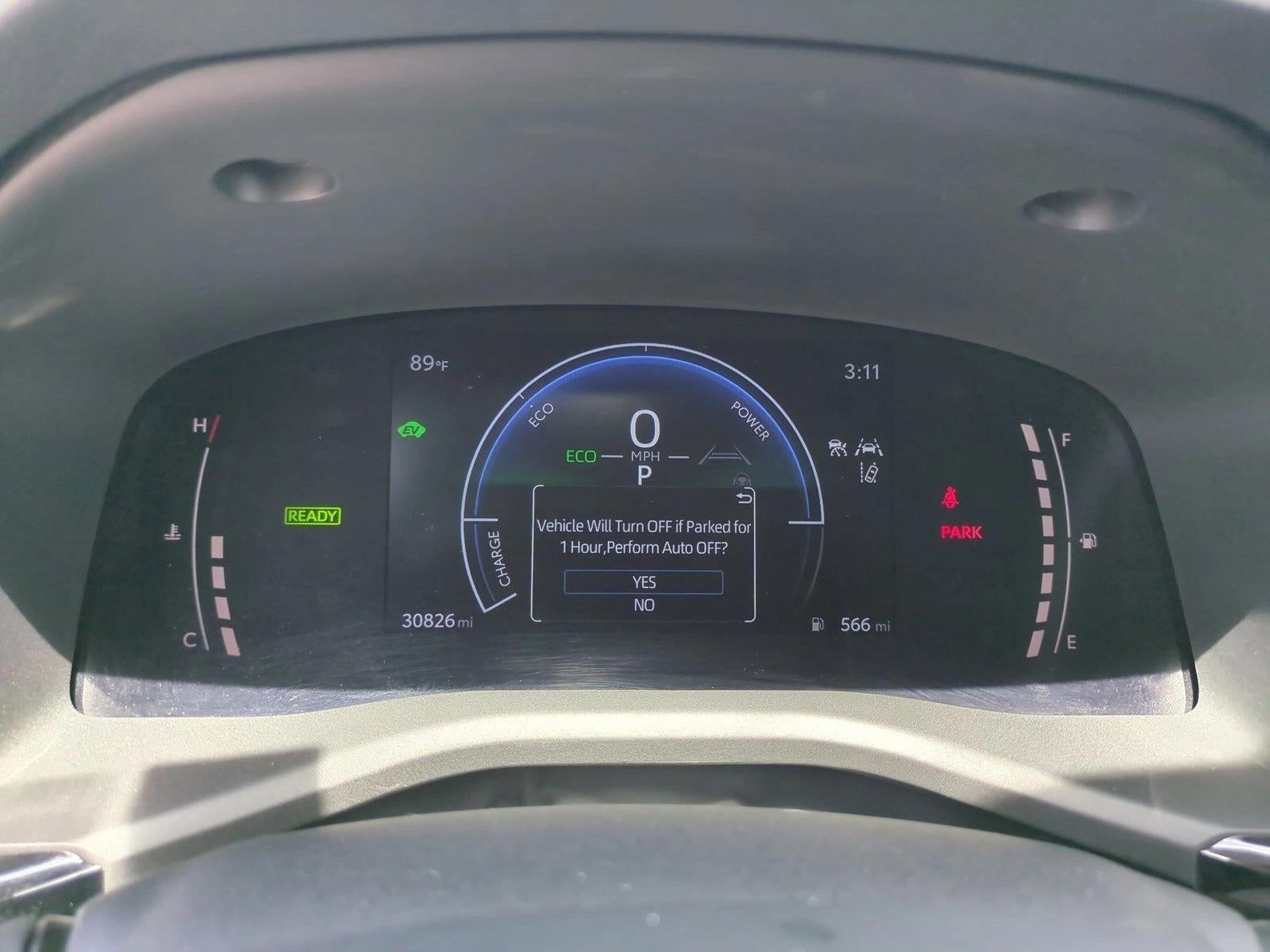 2025 Toyota Camry LE (Natl)