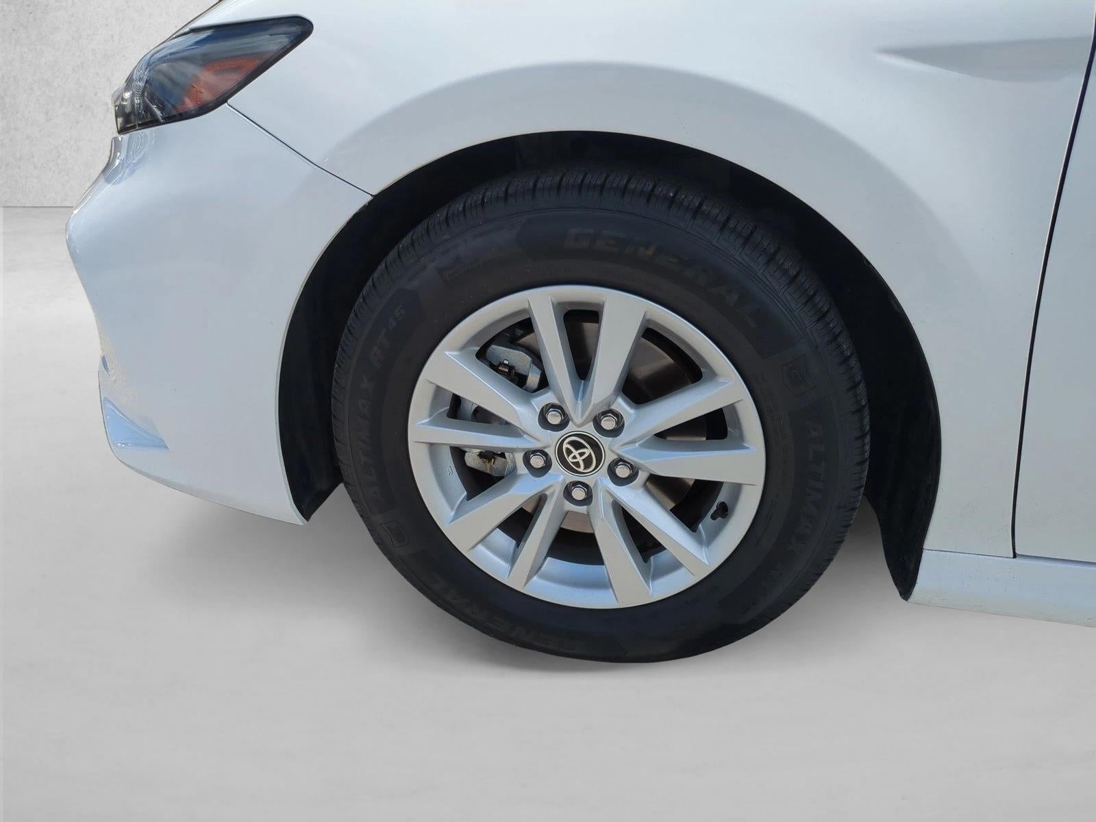2025 Toyota Camry LE (Natl)