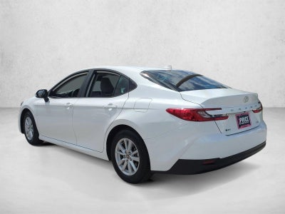 2025 Toyota Camry LE (Natl)