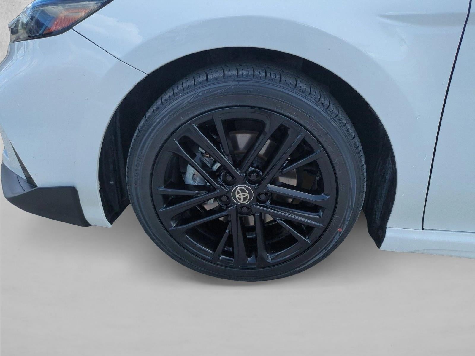 2025 Toyota Camry SE (Natl)