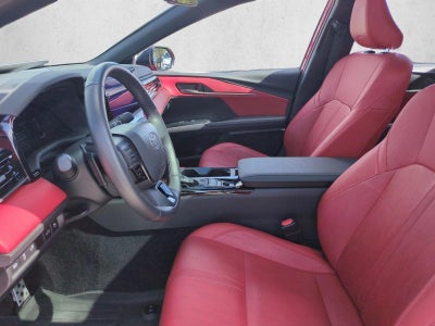 2025 Toyota Camry XSE (Natl)