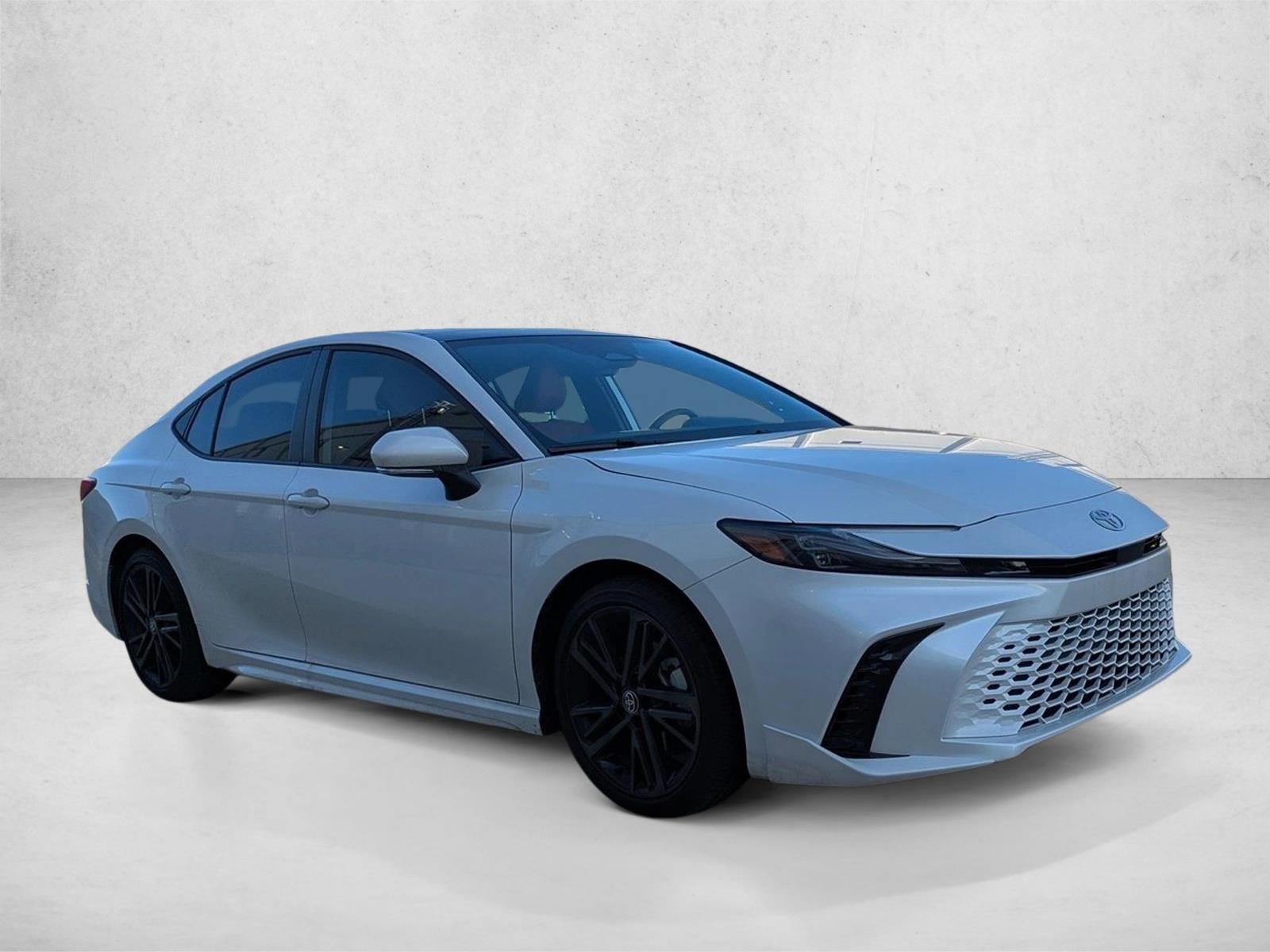 2025 Toyota Camry XSE (Natl)