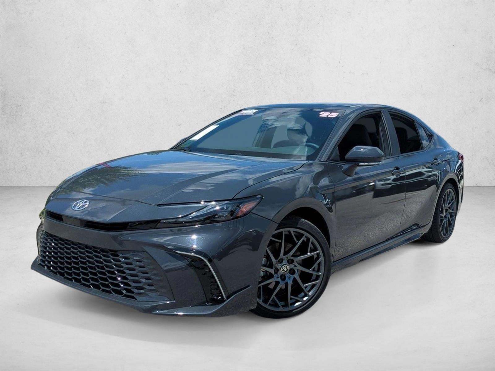 2025 Toyota Camry XSE (Natl)