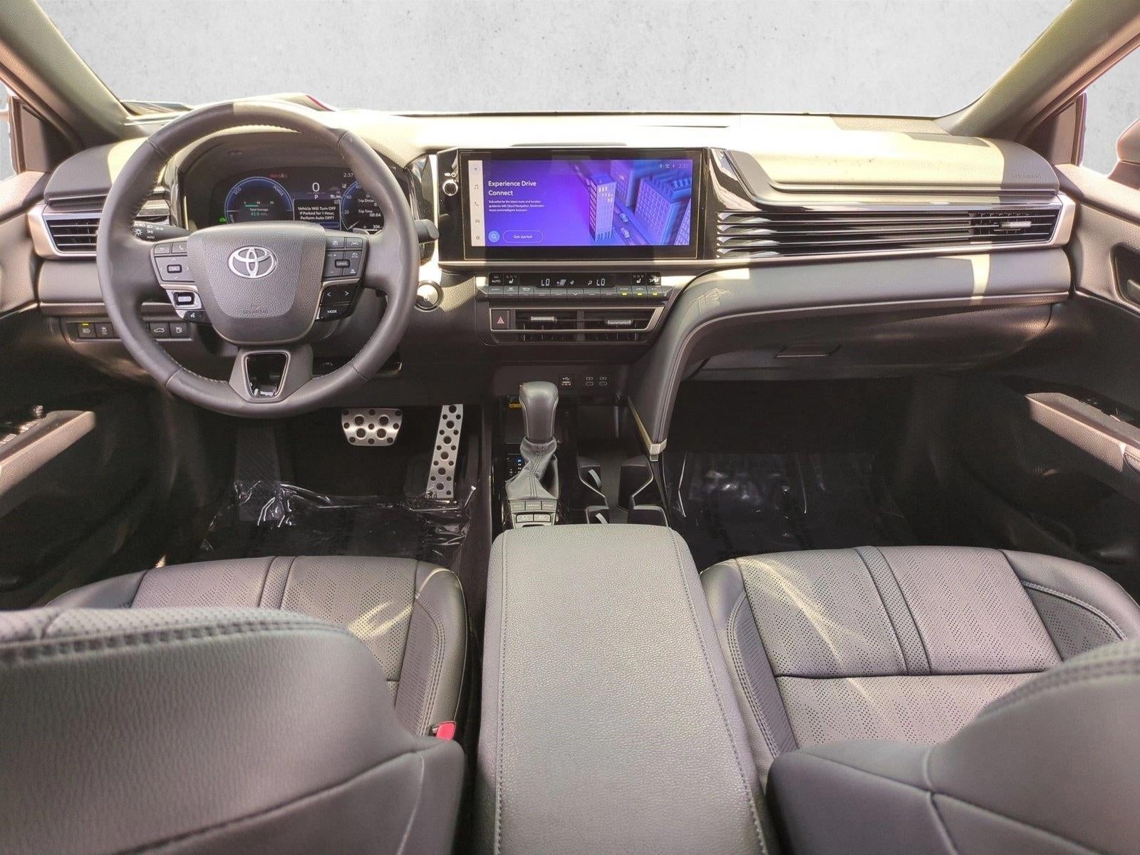 2025 Toyota Camry XSE (Natl)