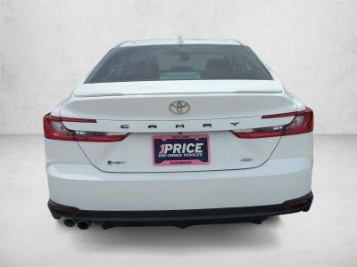 2025 Toyota Camry SE (Natl)