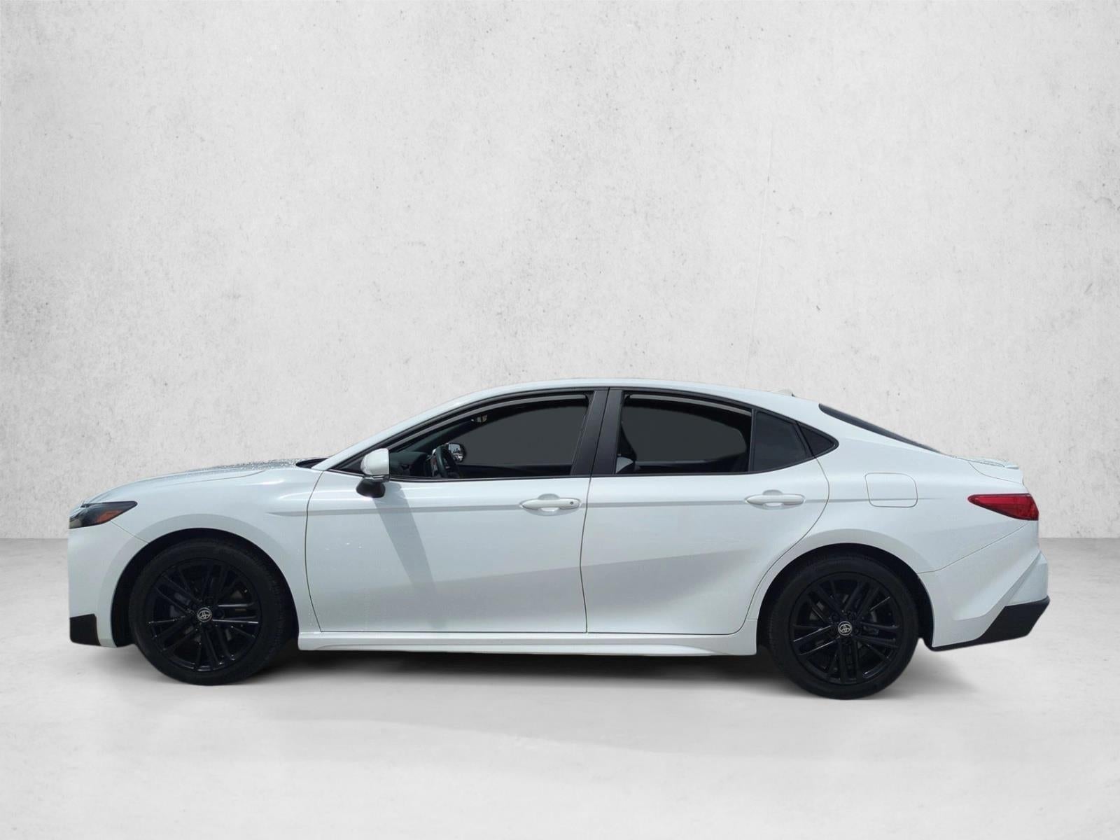 2025 Toyota Camry SE (Natl)