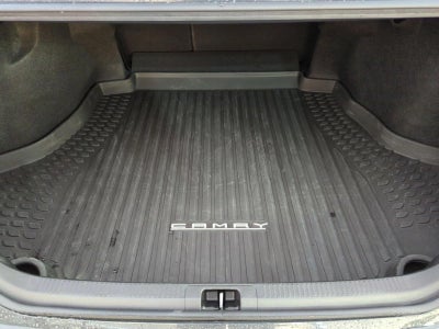 2025 Toyota Camry SE (Natl)
