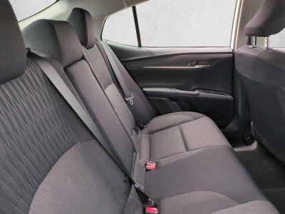 2025 Toyota Camry LE (SE)