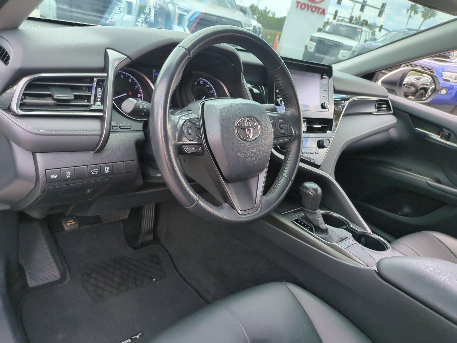 2023 Toyota Camry SE Auto (SE)