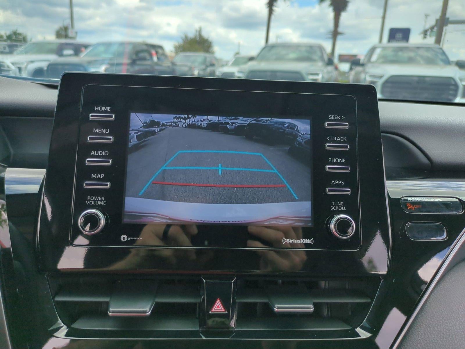 2023 Toyota Camry SE Auto (SE)