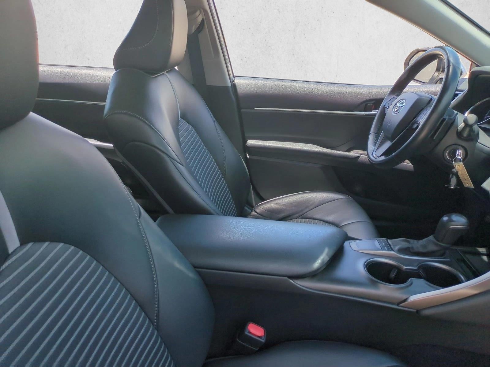 2023 Toyota Camry SE Auto (SE)