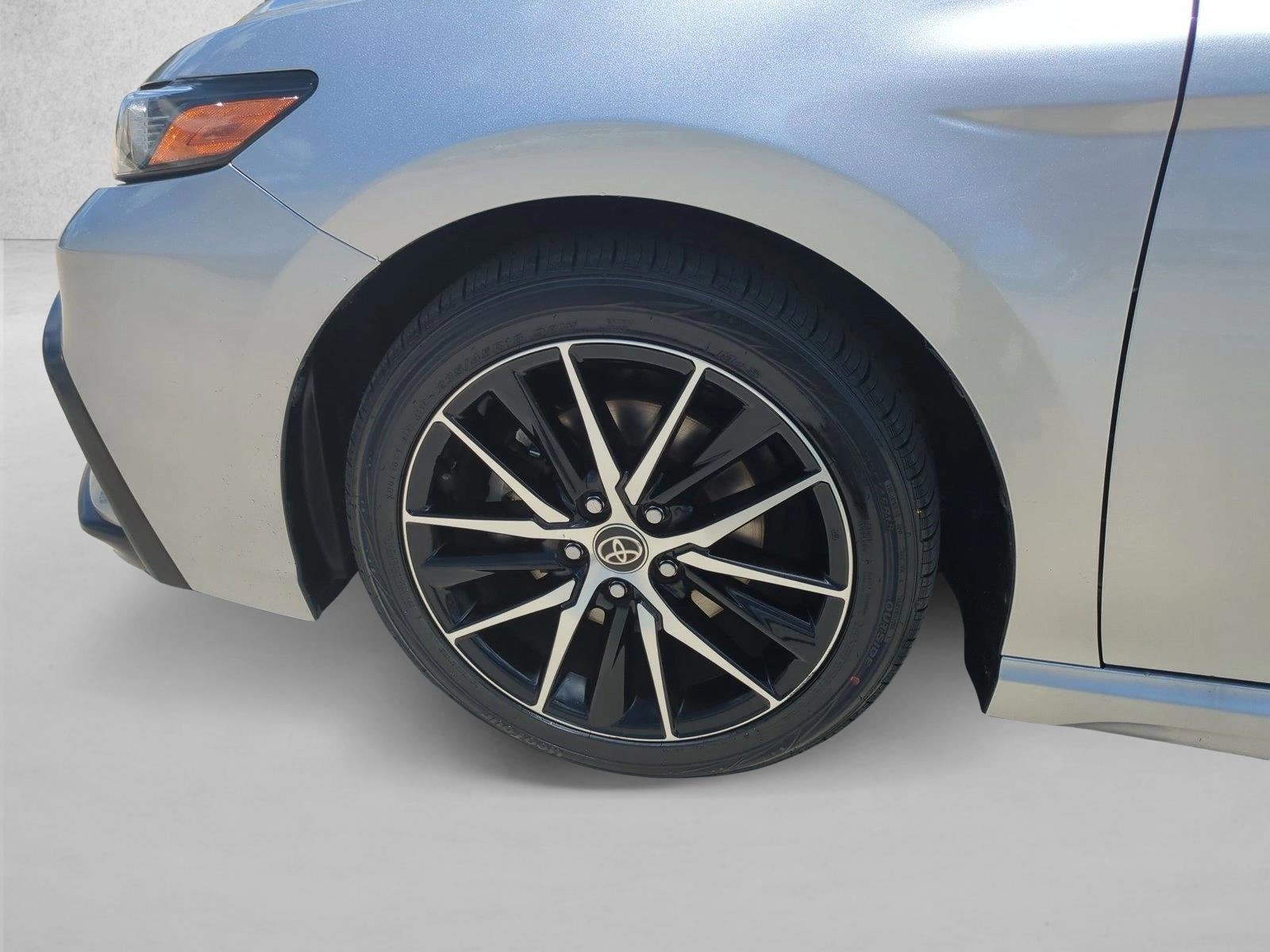 2023 Toyota Camry SE Auto (SE)