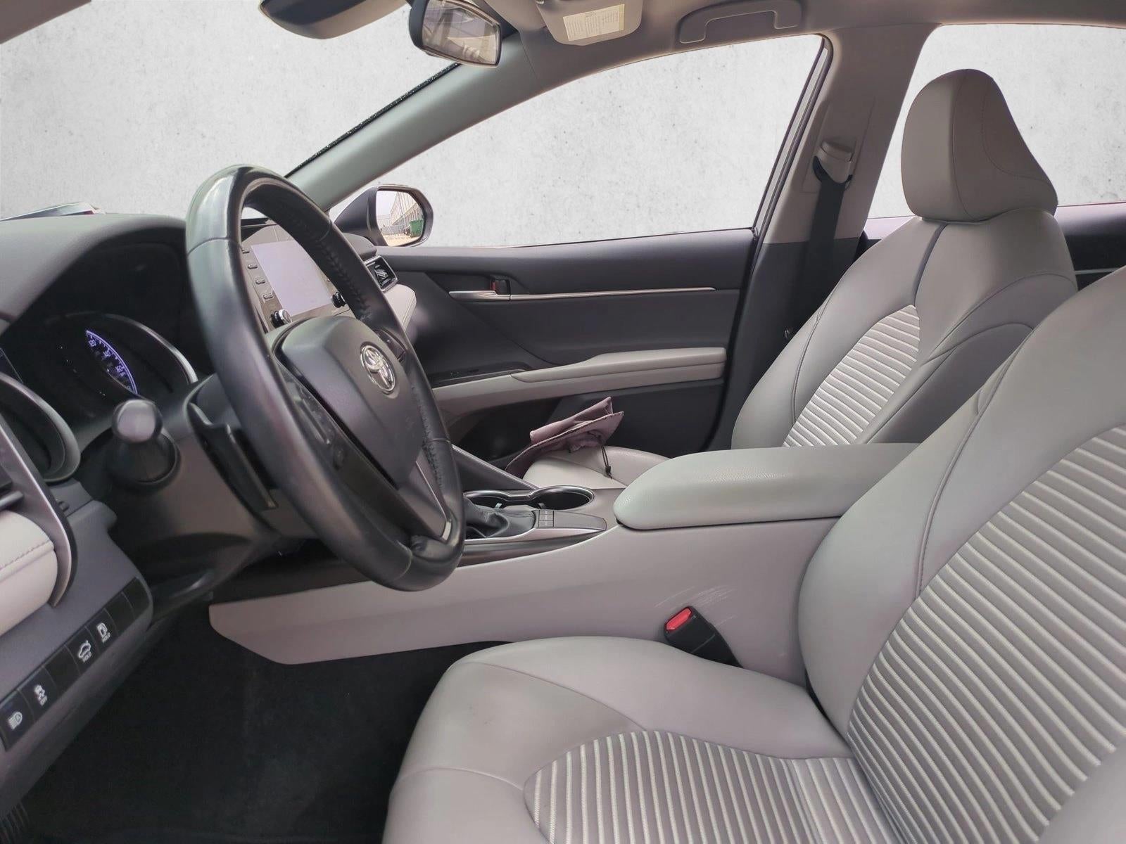2023 Toyota Camry SE Auto (SE)