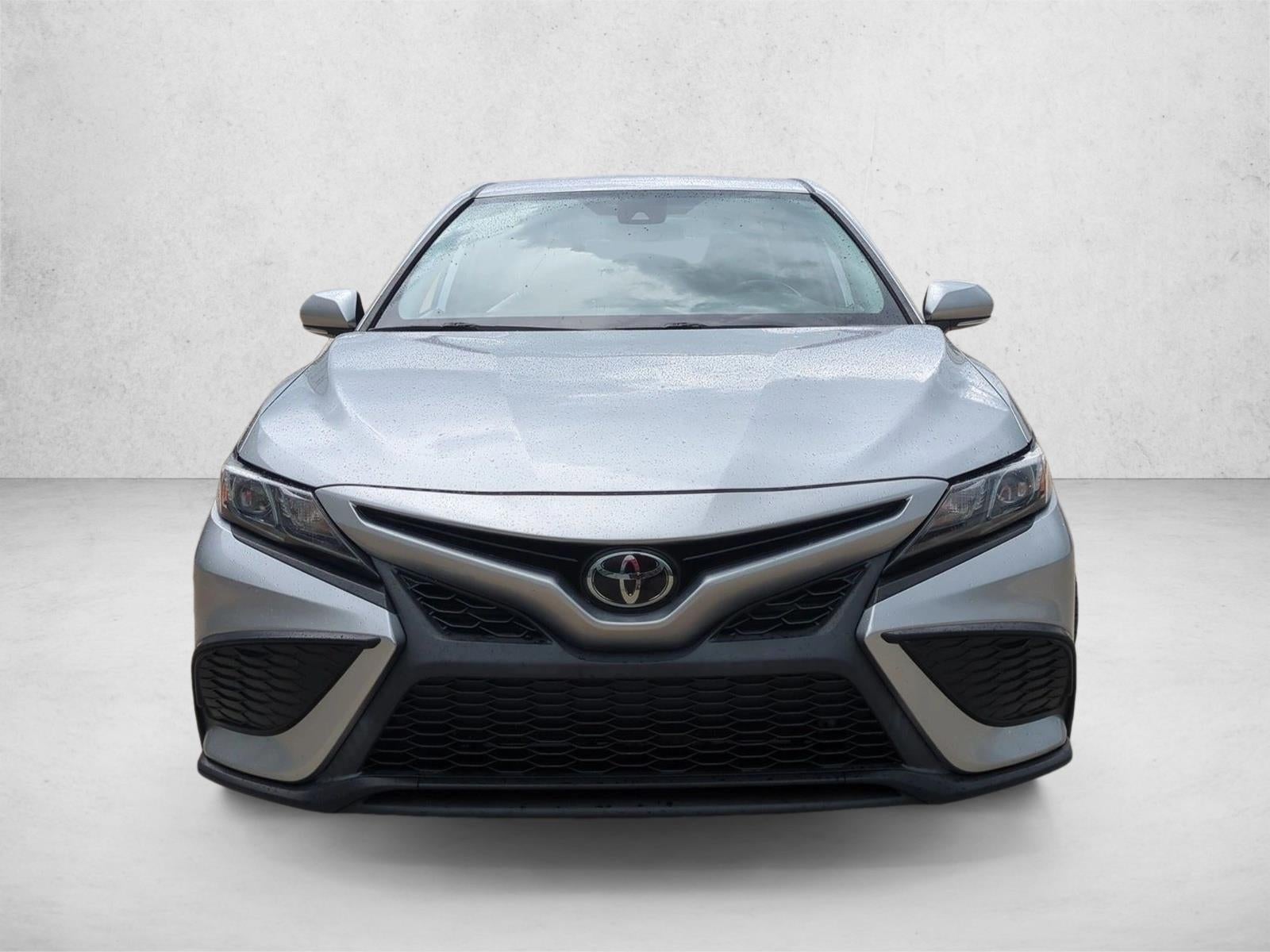 2023 Toyota Camry SE Auto (SE)