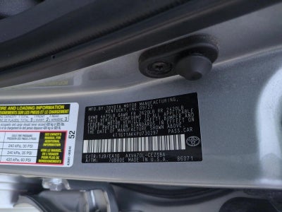 2023 Toyota Camry SE Auto (SE)