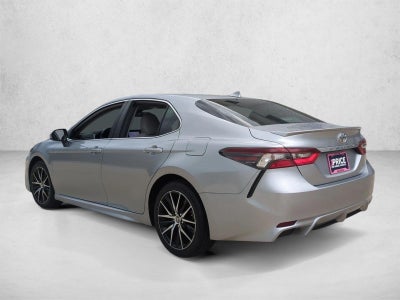 2023 Toyota Camry SE Auto (SE)