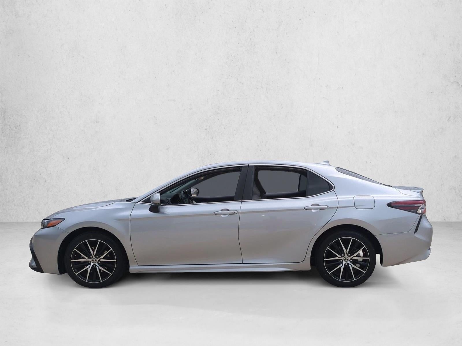 2023 Toyota Camry SE Auto (SE)
