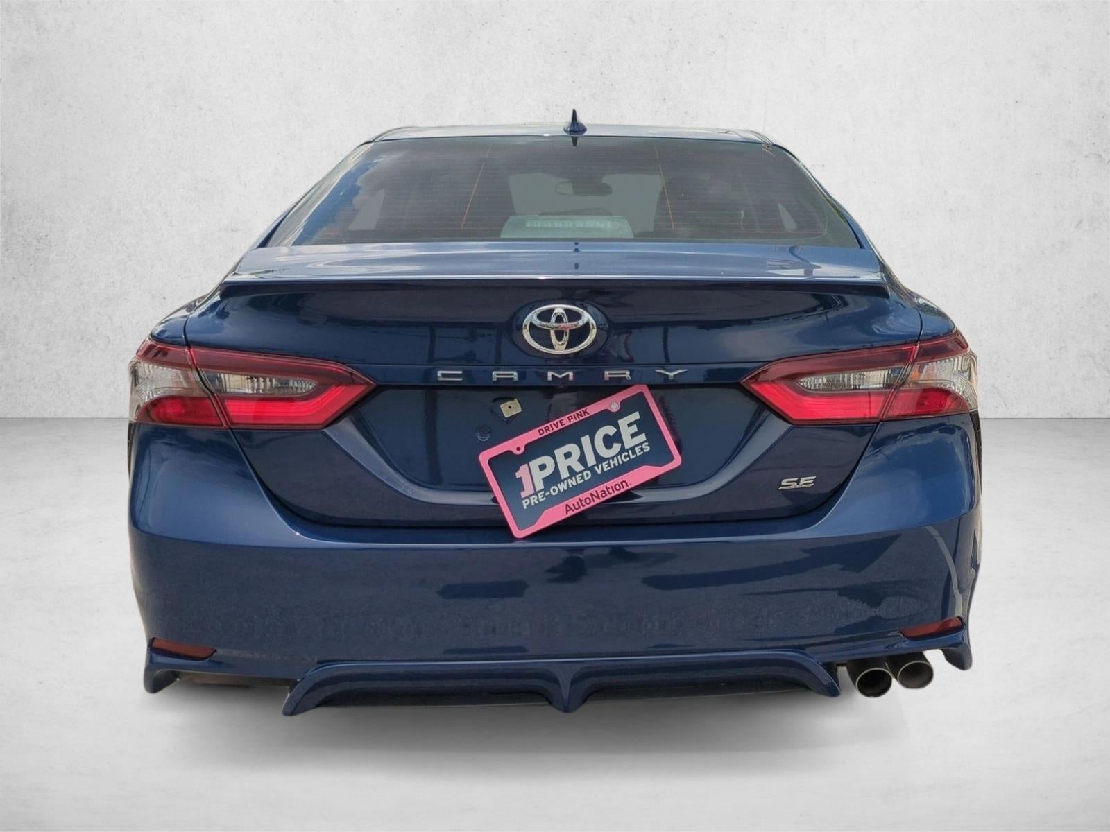 2023 Toyota Camry SE Auto (SE)