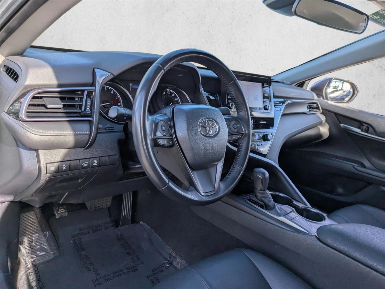 2023 Toyota Camry SE Auto (SE)