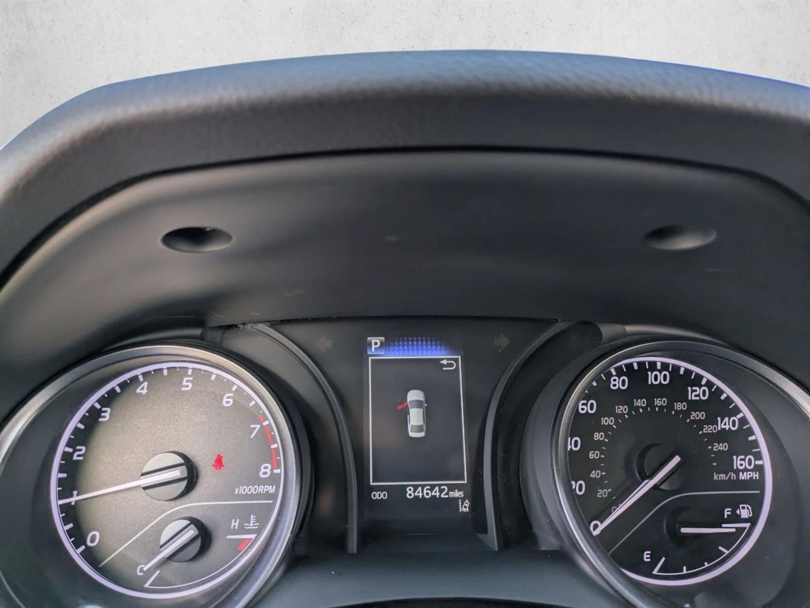 2023 Toyota Camry SE Auto (SE)