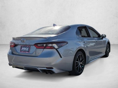 2023 Toyota Camry SE Auto (SE)