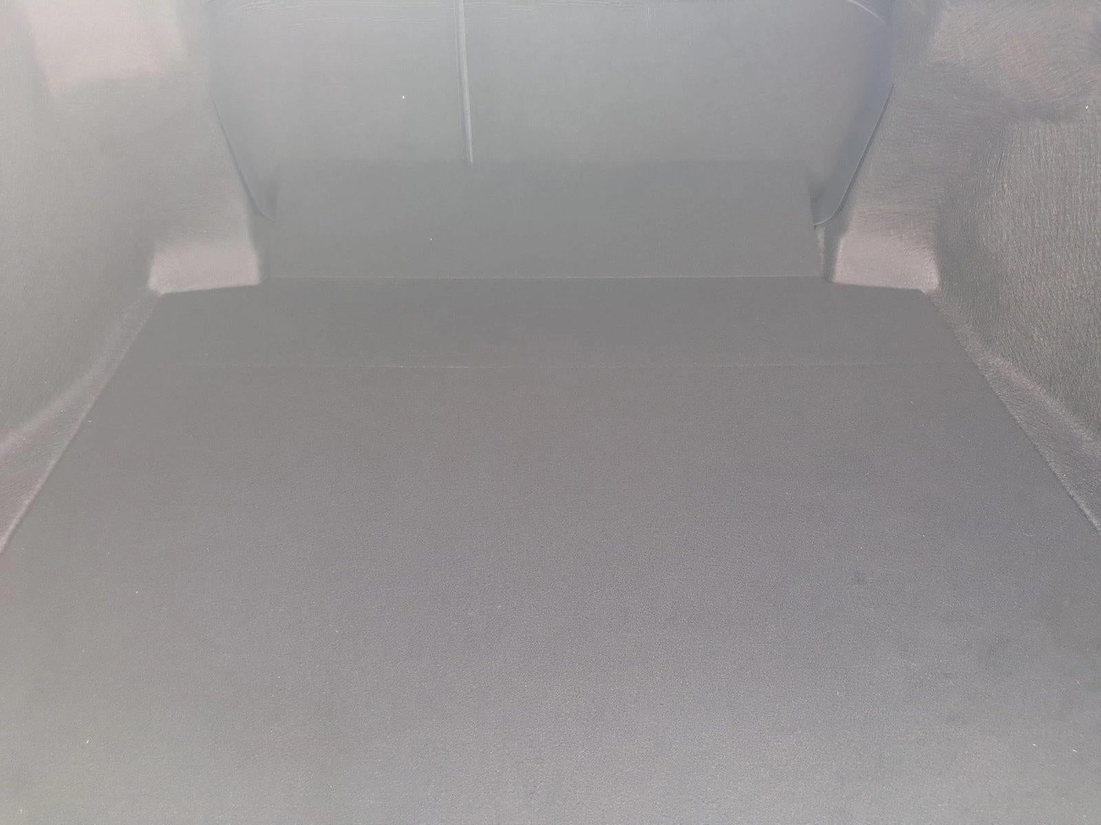 2023 Toyota Camry SE Auto (SE)