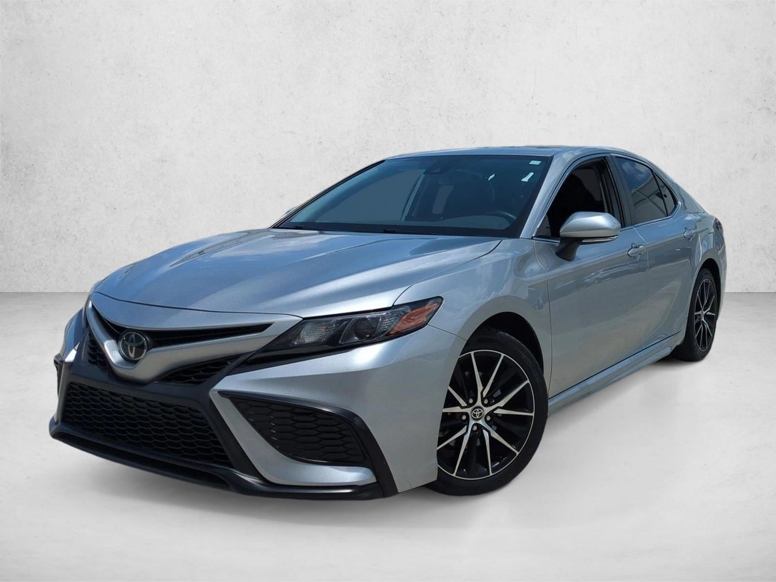 2023 Toyota Camry SE Auto (SE)