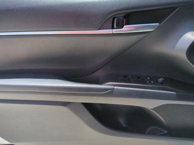 2023 Toyota Camry SE Auto (SE)