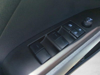 2023 Toyota Camry SE Auto (SE)