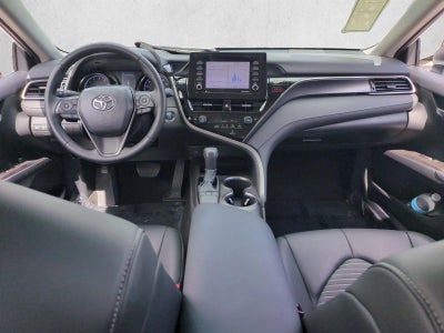 2022 Toyota Camry SE Nightshade Auto (Natl)