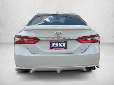 2023 Toyota Camry SE Auto (SE)