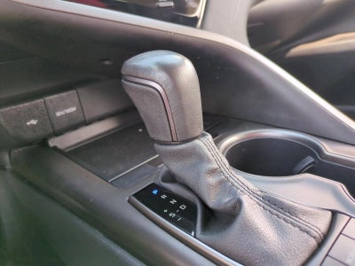 2024 Toyota Camry SE Auto (SE)