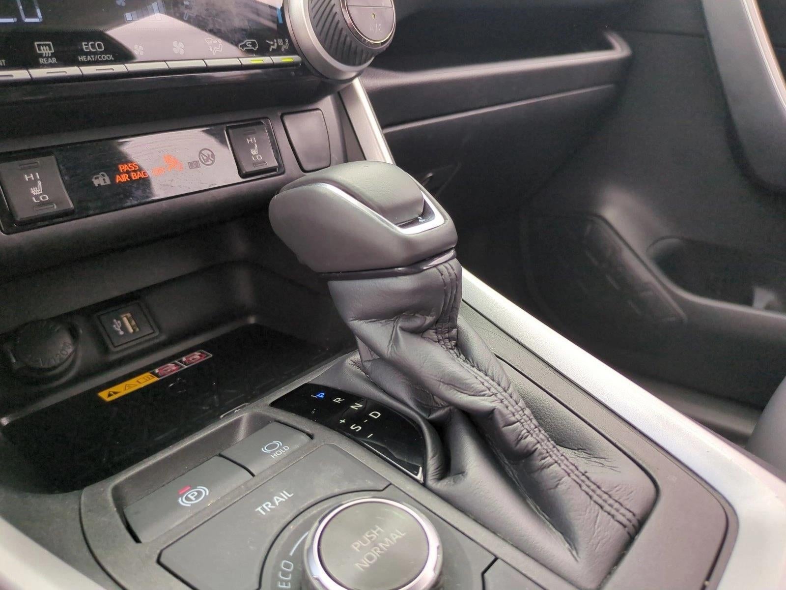 2023 Toyota RAV4 Hybrid XLE Premium AWD (Natl)