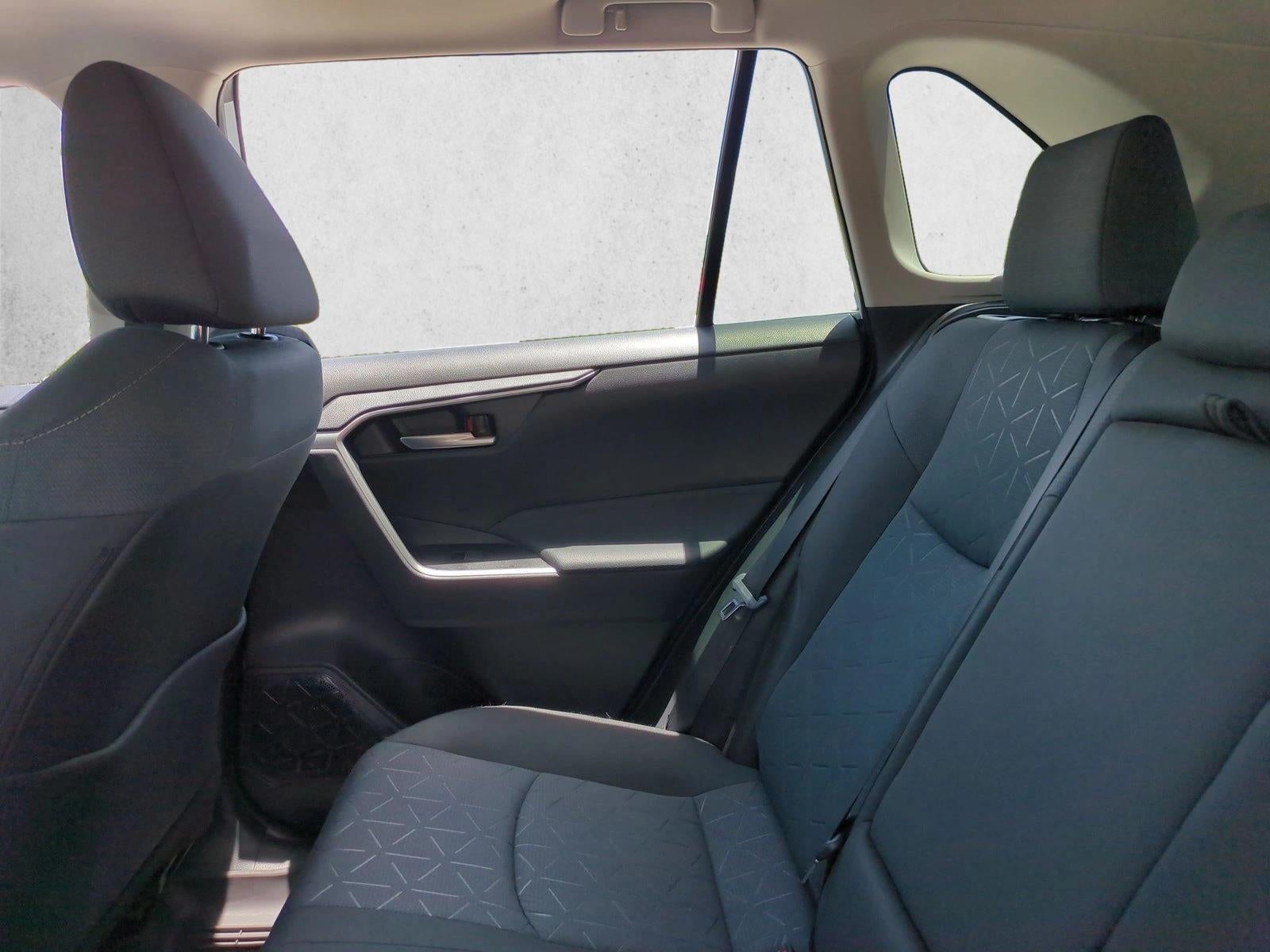 2025 Toyota RAV4 Hybrid XLE AWD (Natl)