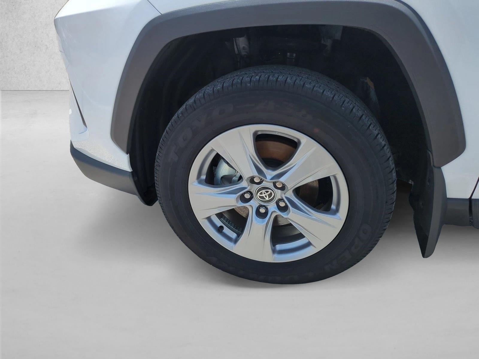 2025 Toyota RAV4 Hybrid XLE AWD (Natl)