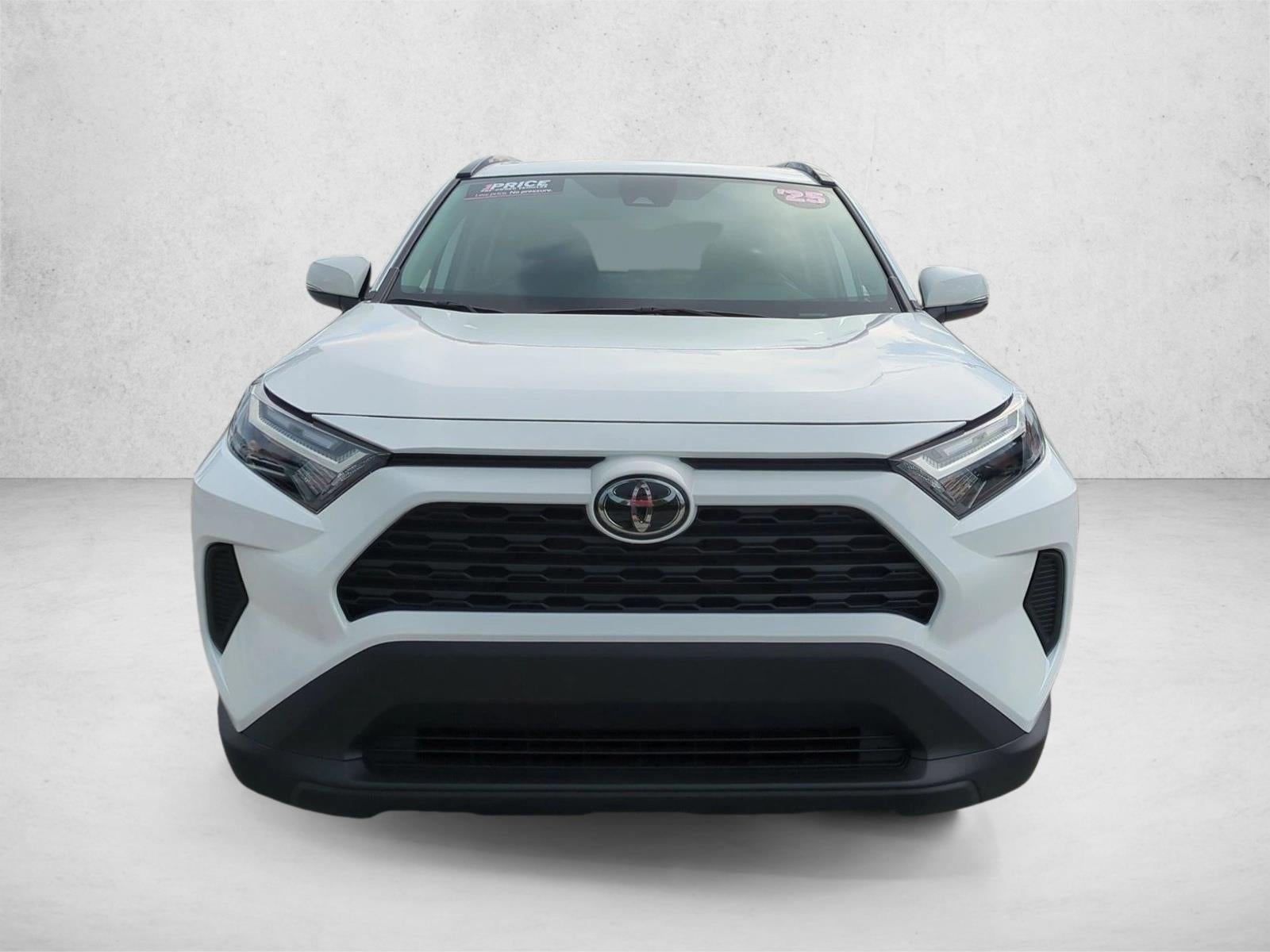 2025 Toyota RAV4 Hybrid XLE AWD (Natl)